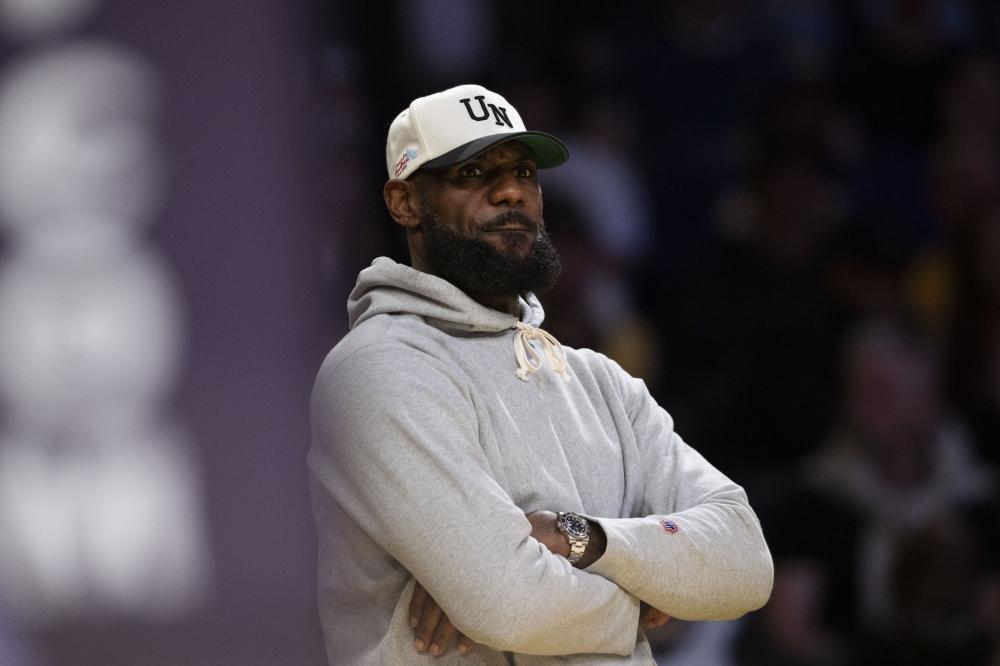 新赛季首战 新赛季首战